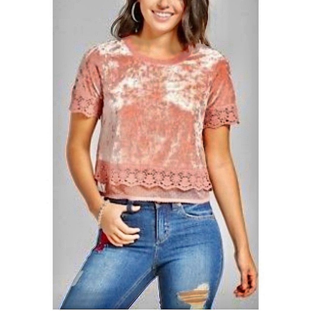 Xhilaration Women's dusty Pink Cropped top crew neck lace trim crushed velvet XL